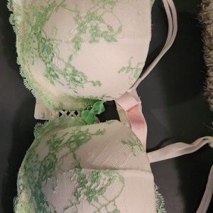 Vs bras